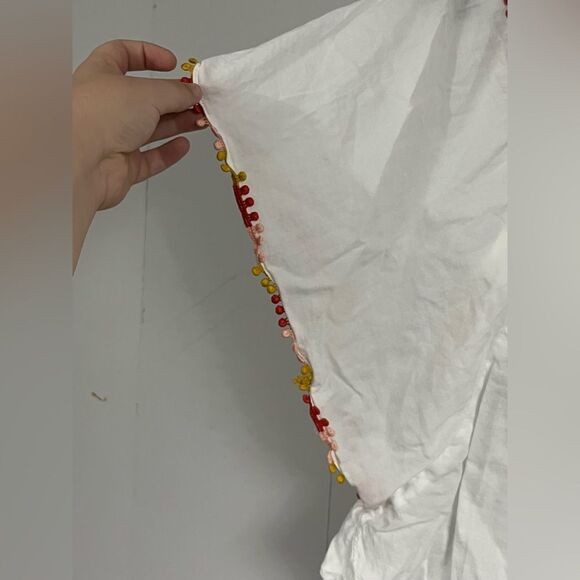 Madewell White Pompom Butterfly Top Size Medium - Picture 6 of 7